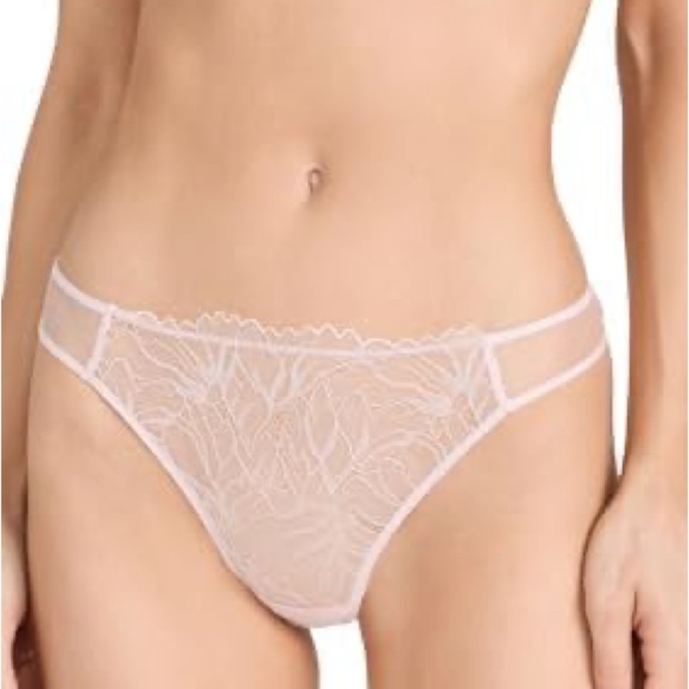 Calvin Klein Lace Thong Pink